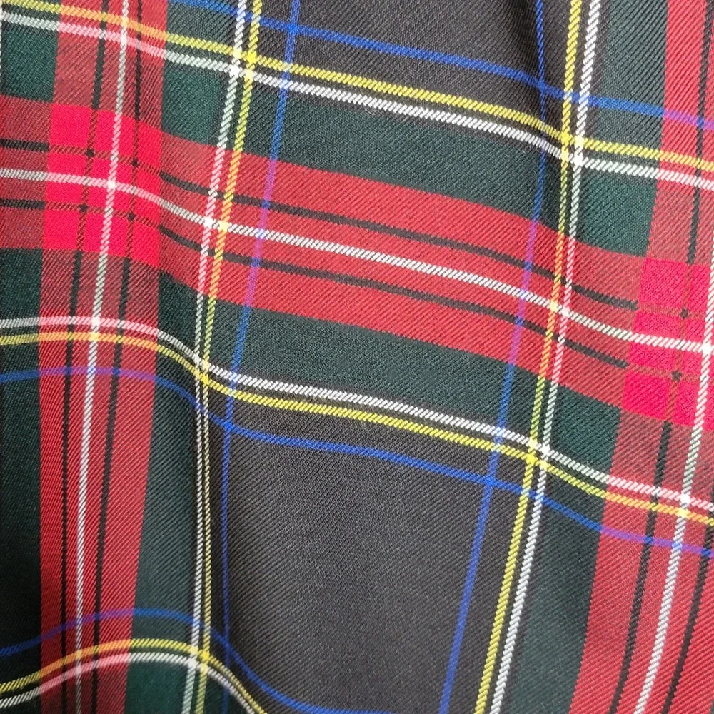 Chaps Ankle Pants 4 Red Plaid Tartan Side Zip Holiday Tapered Preppy Academia - Picture 11 of 13